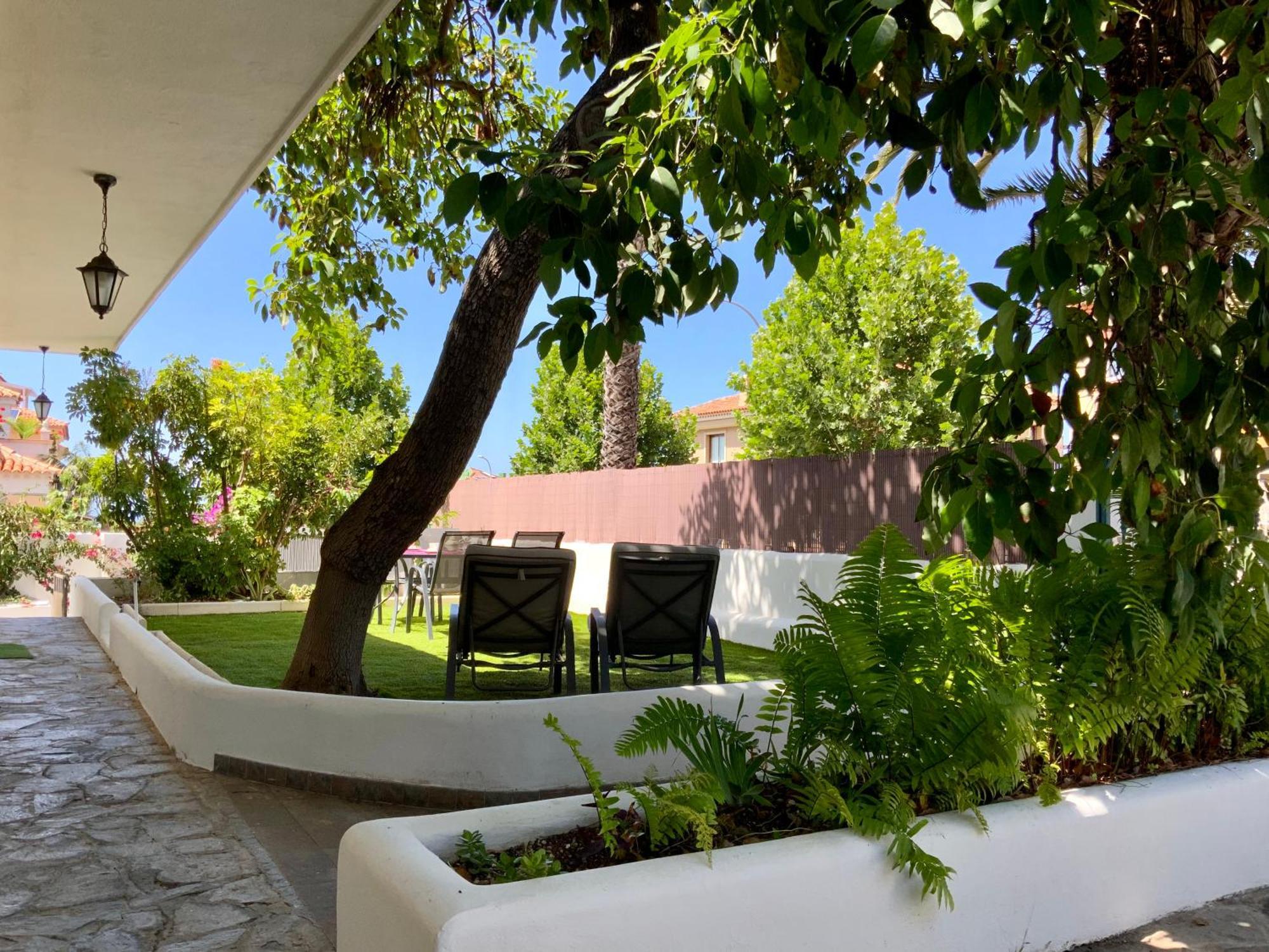 Casa Castillo لوس رياليخوس المظهر الخارجي الصورة